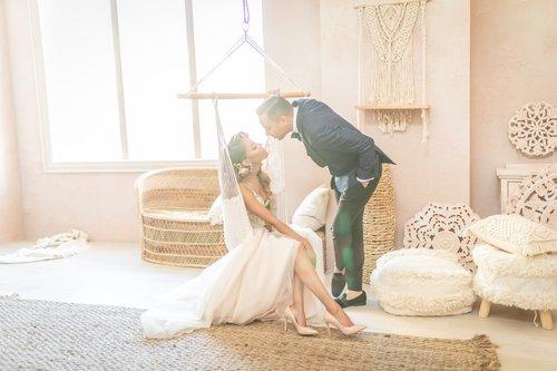 carousel-hero-element image-3