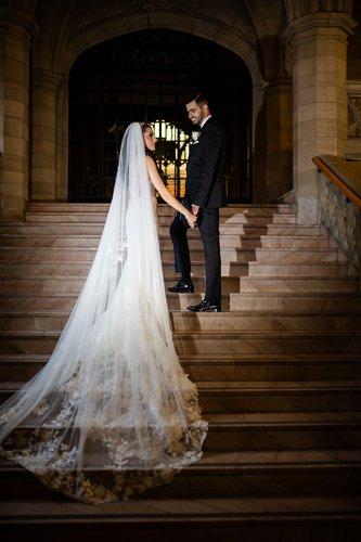 mobile - carousel-hero-element image-1